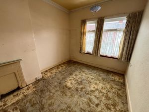 Photo 6- click for photo gallery